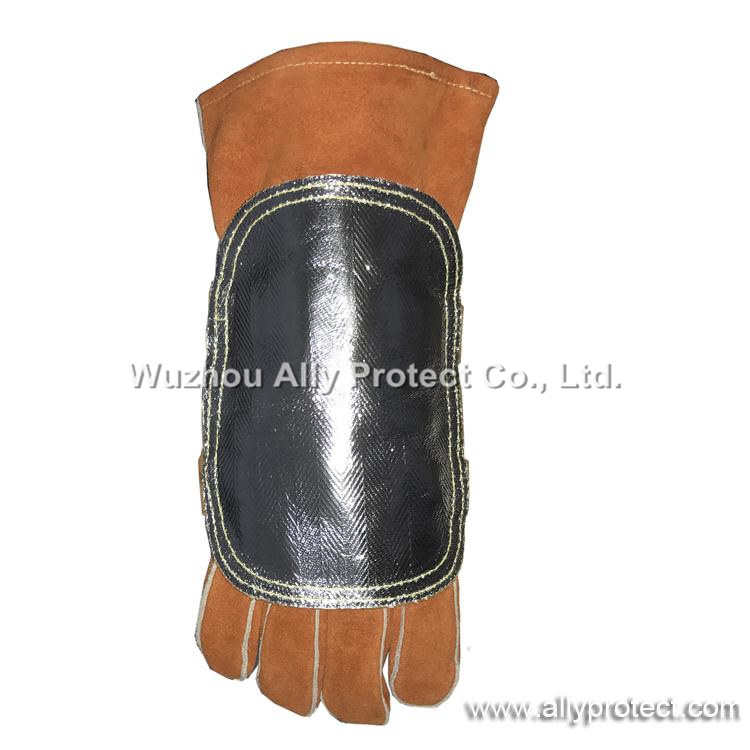 AP-9500 High Heat Reflective Aluminized Hand Shield